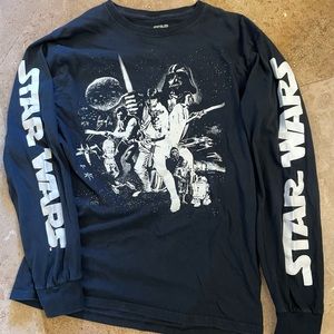 Men’s black long sleeve Star Wars tee size small.